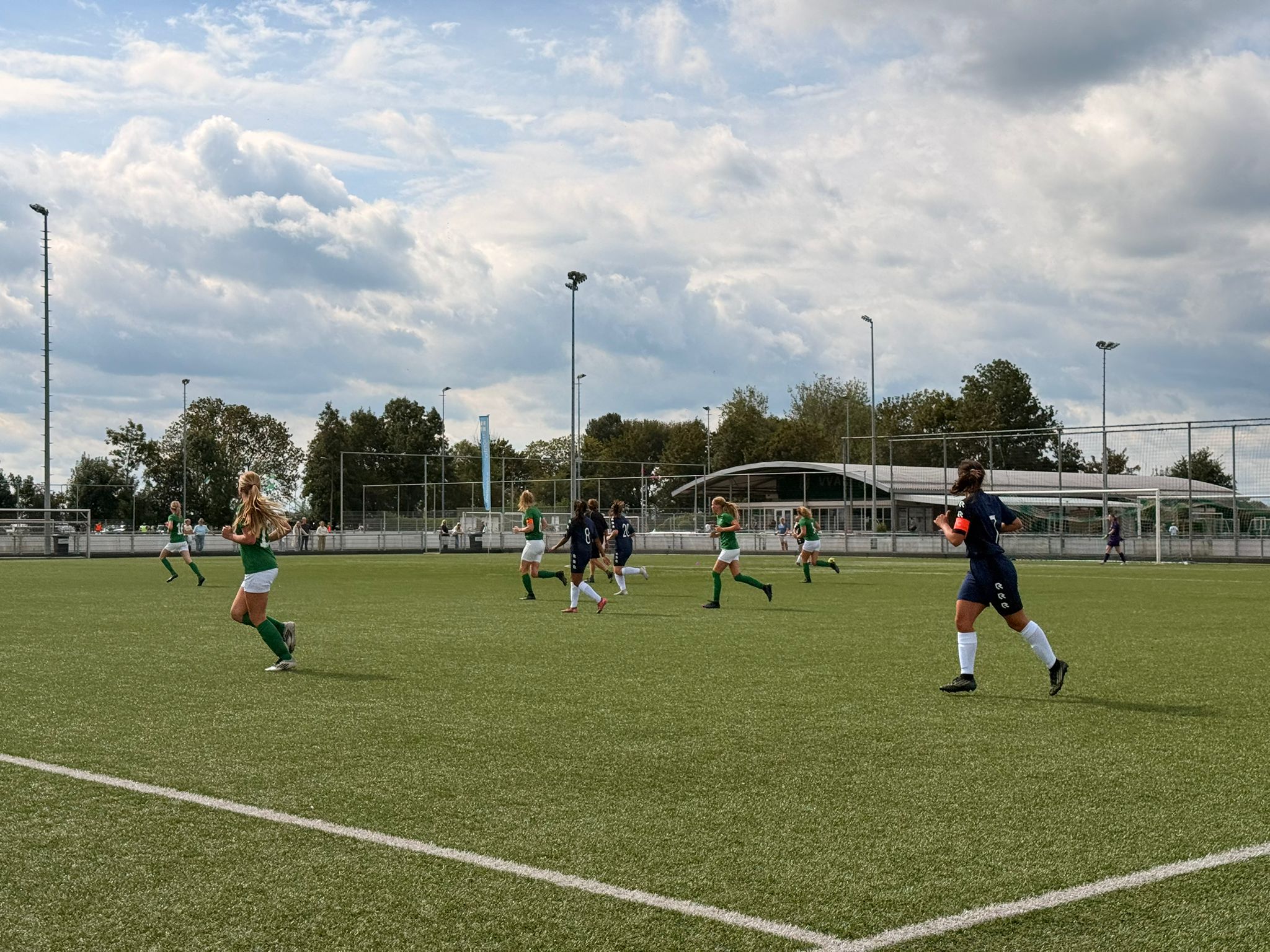 Oefen winst vrouwen 1 Forum Sport bij VVAC vr1