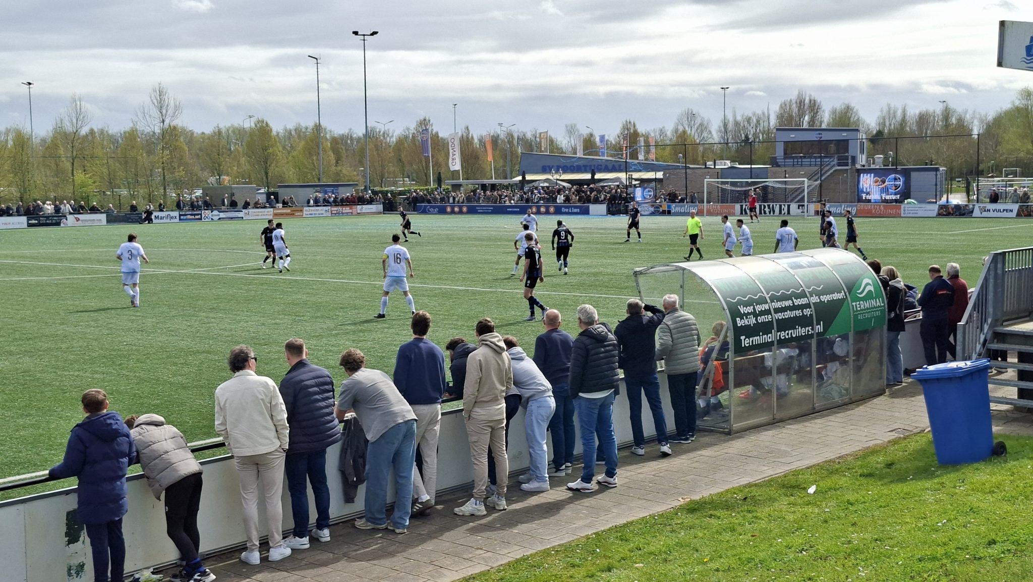 Forum  Sport verliest aantrekkelijk bekerduel bij sv Poortugaal in slotfase