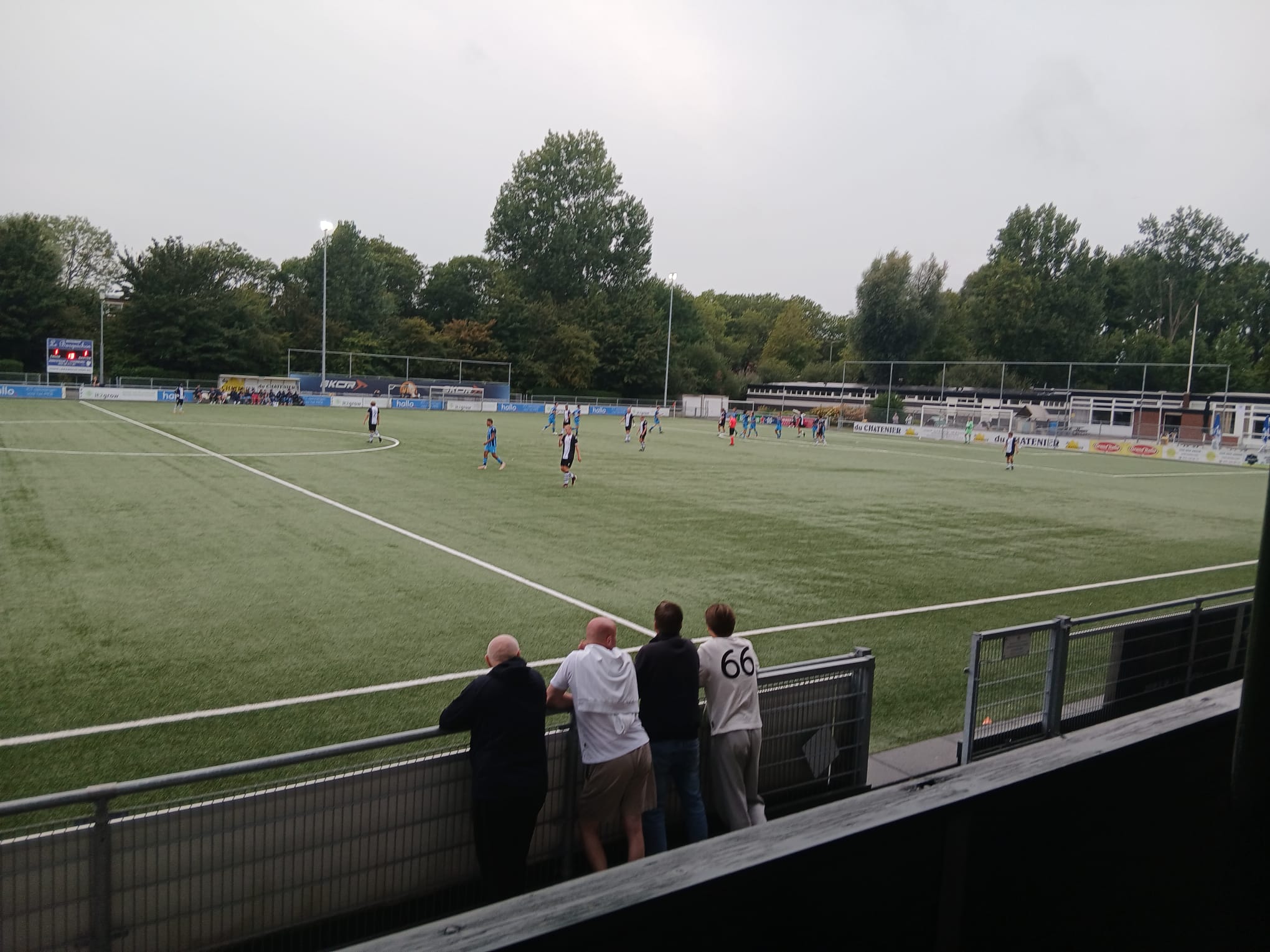 Oefenvoetbal: Geen winnaar bij ontmoeting tussen VUC en Forum Sport